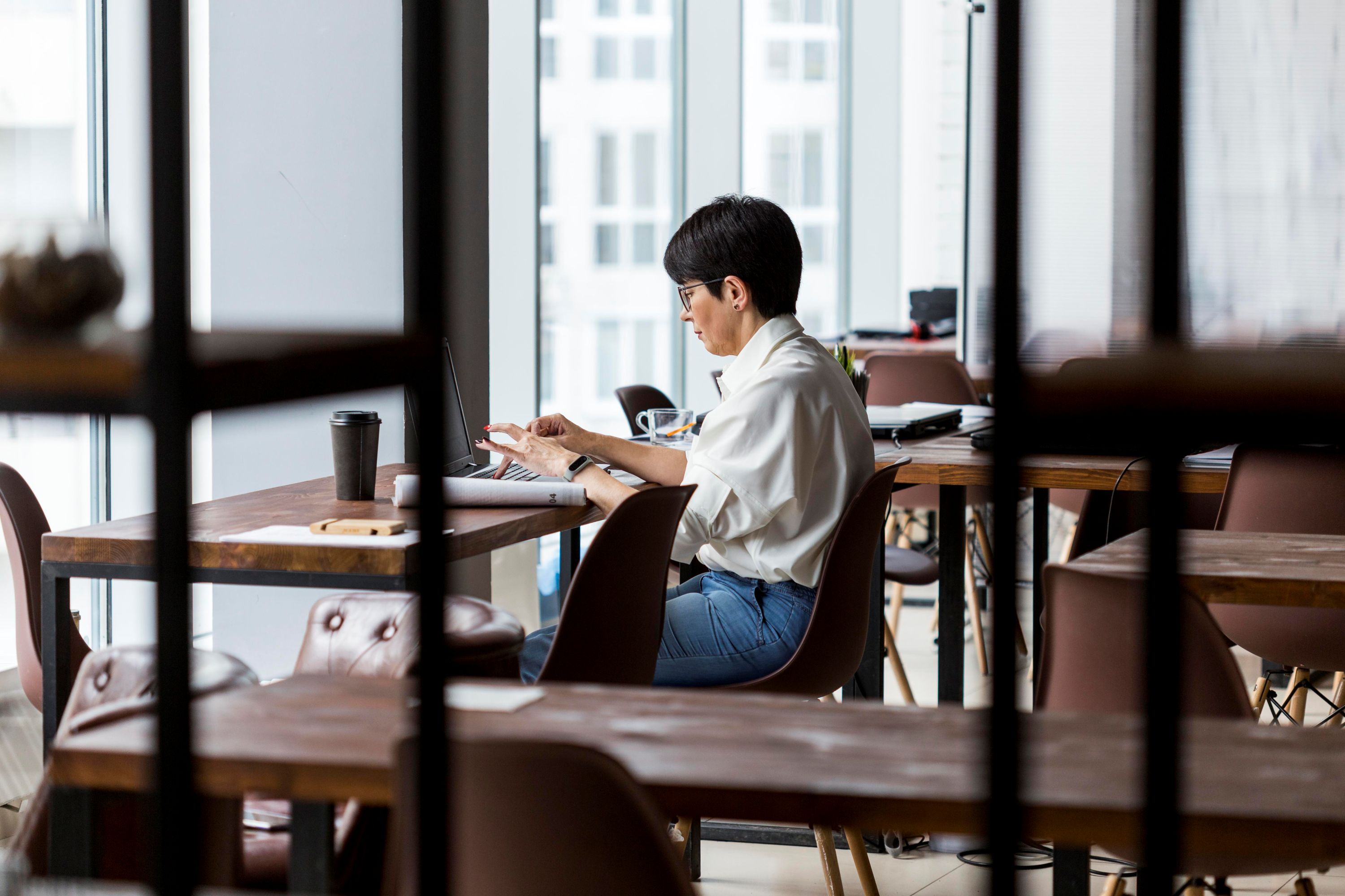 作業スペースとして利用されるお客様